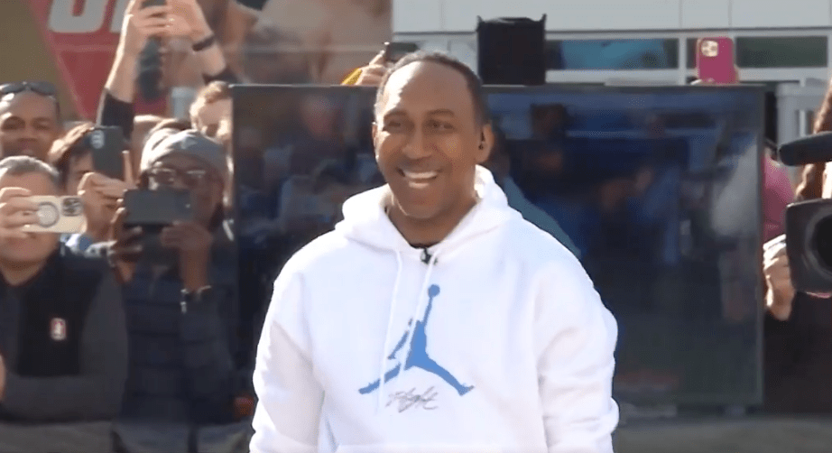 Stephen A. Smith won the free-throw contest.